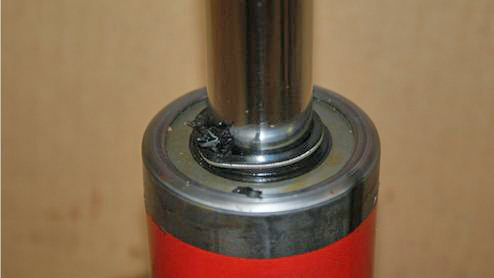 амортизаторы KYB