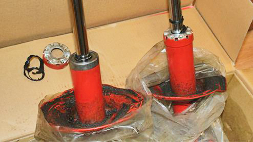 амортизаторы KYB