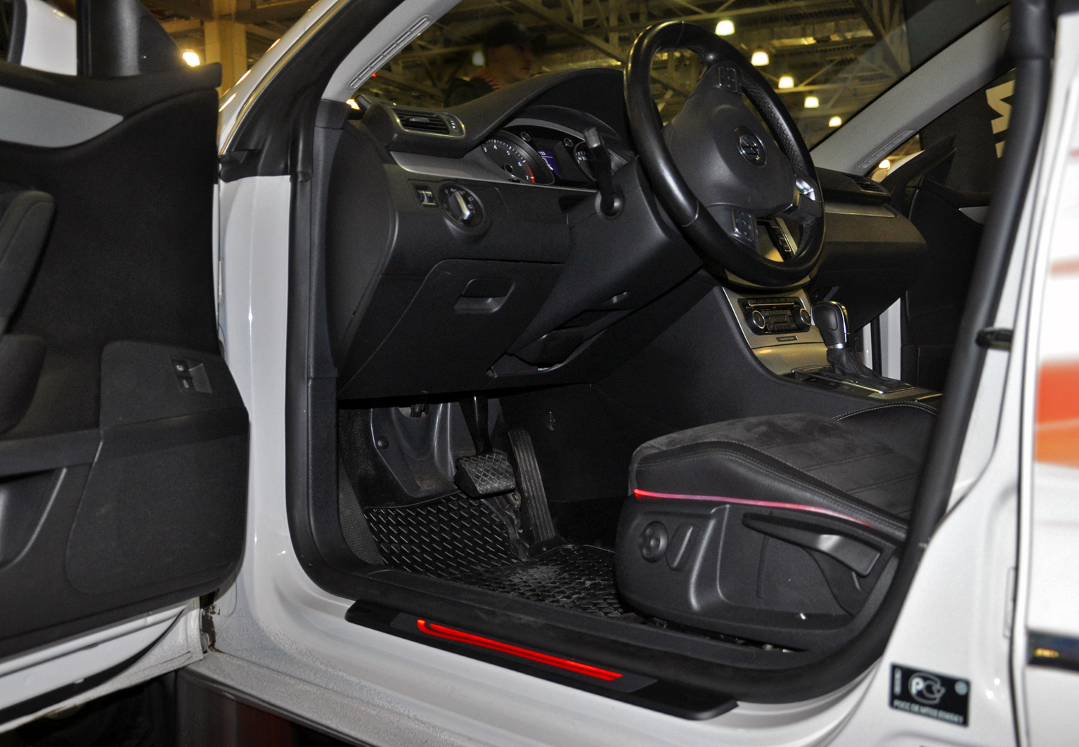 осрам беспроводное освещение автомобиля