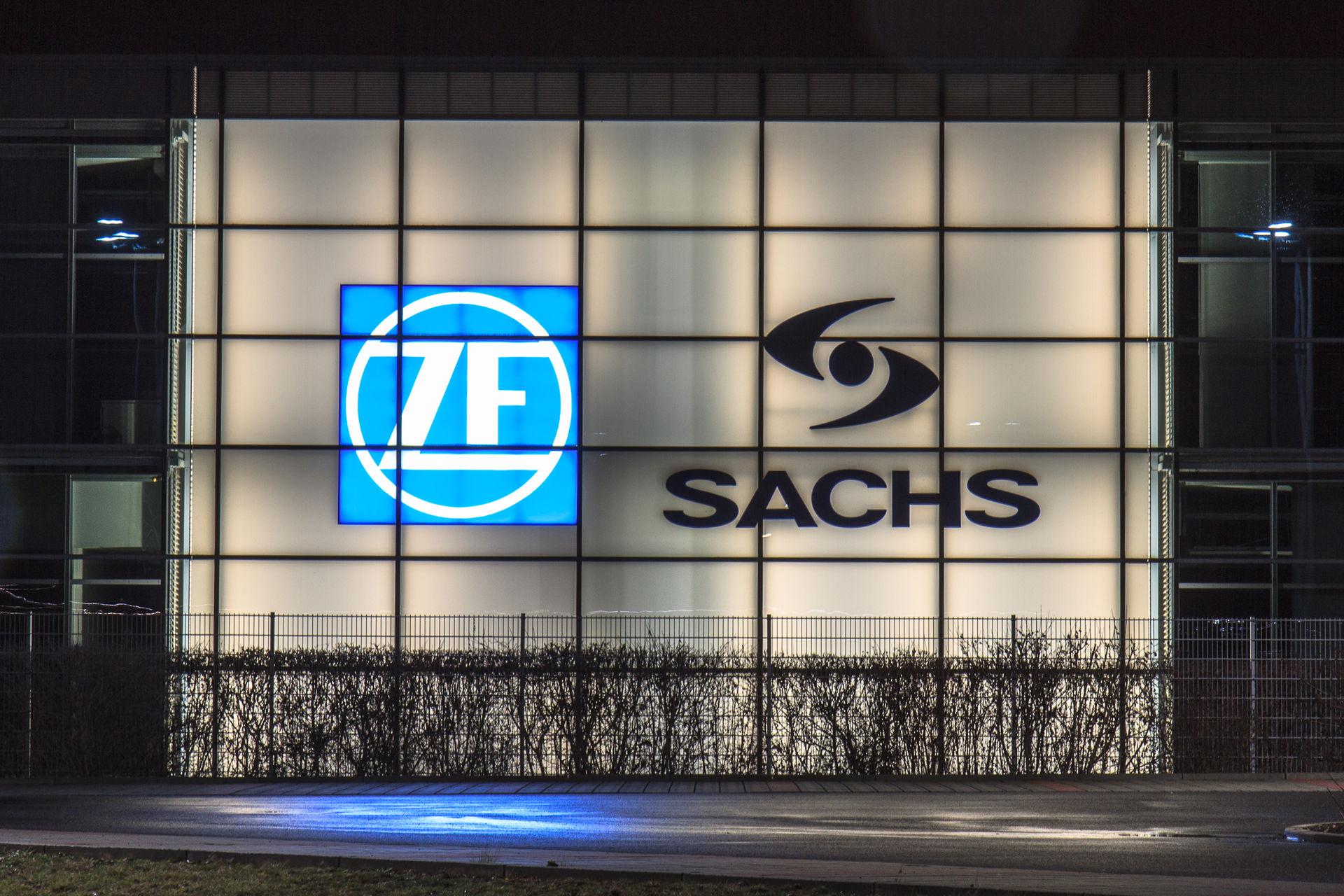 SACHS — бренд ZF Friedrichshafen AG